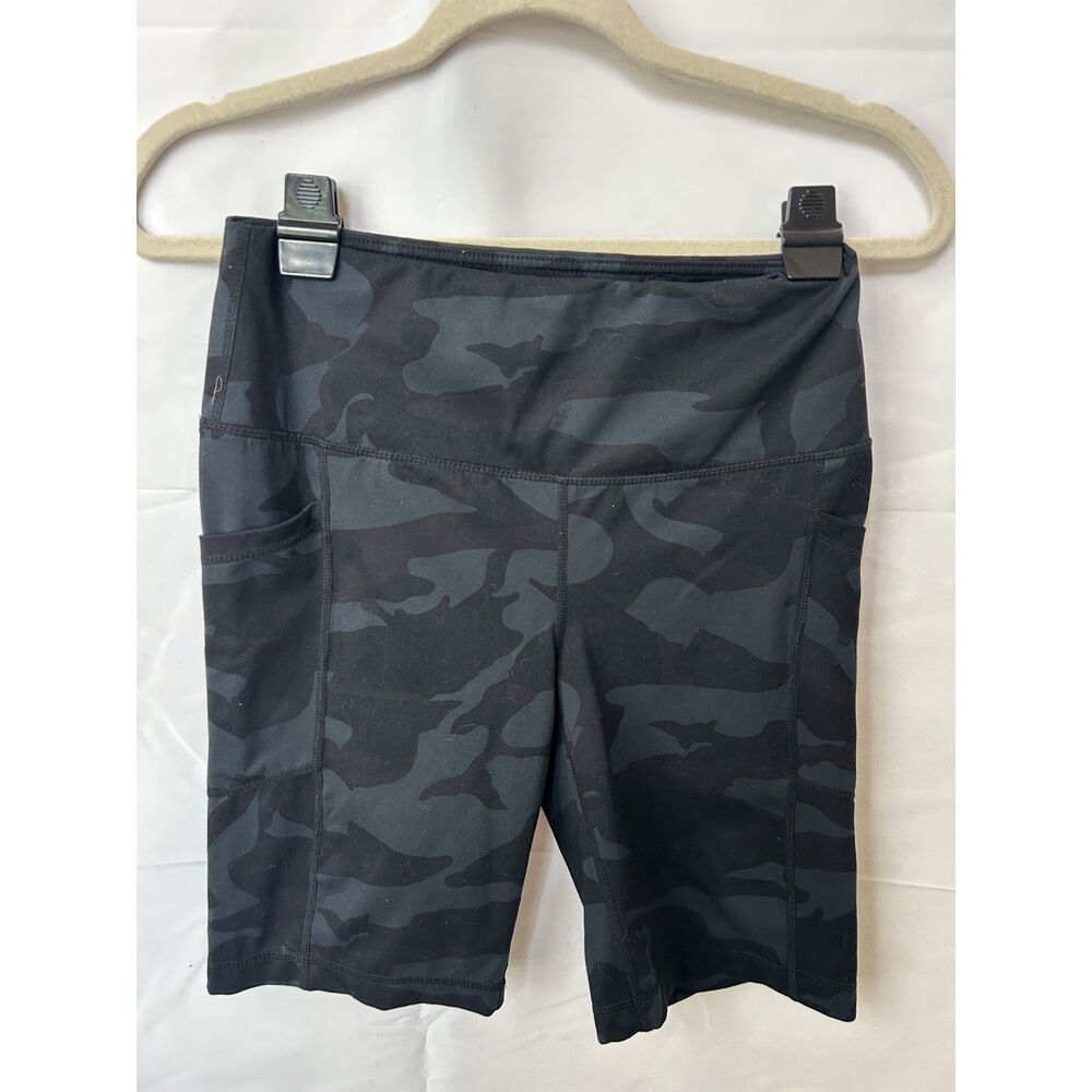 Yogalicious Lux High Waisted Camo Biker Shorts Women's Camo Gray Size M Soft